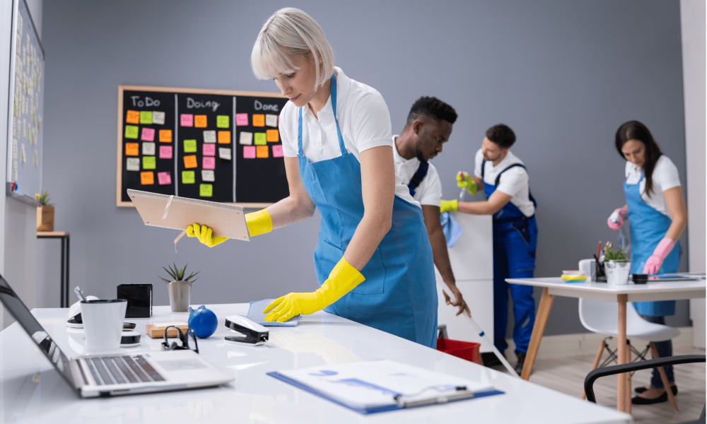 Büro und Unterhaltsreinigung